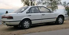 1987 Nissan Bluebird 1.8i (88 bg) Automatic 3