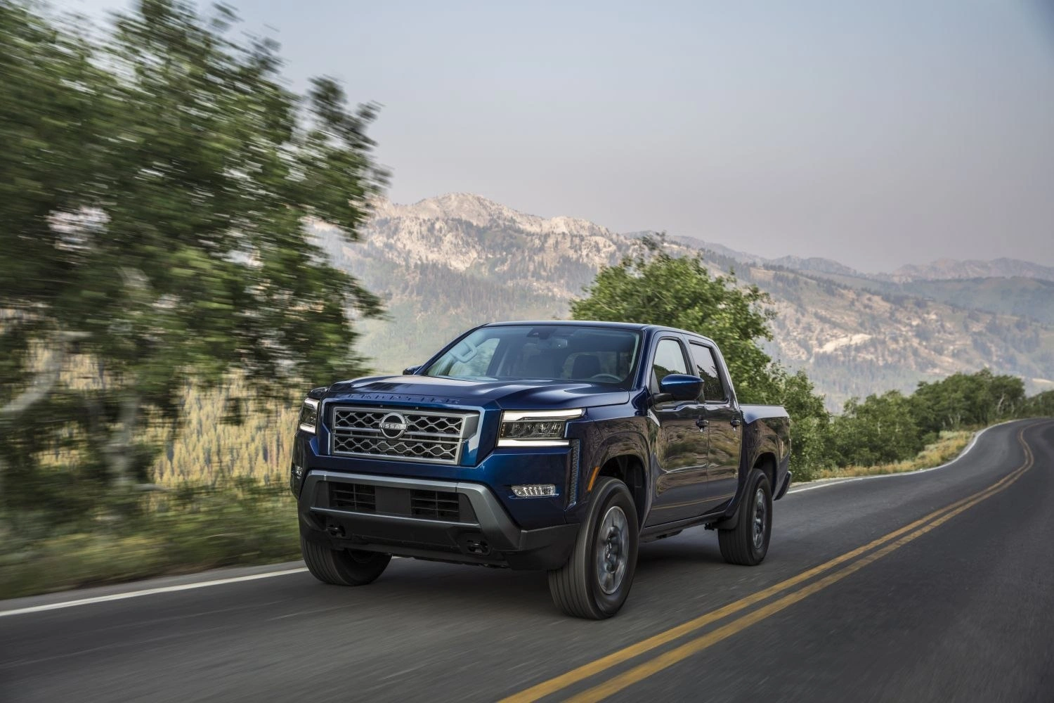 Nissan Frontier Frontier III Crew Cab