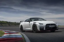 2016 Nissan GT-R Nismo 3.8 V6 (600 bg) AWD DCT 5