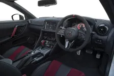 2016 Nissan GT-R Nismo 3.8 V6 (600 bg) AWD DCT 8