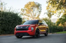 Nissan 2.4 (248 bg) Plug-in Hybrid AWD (2023)