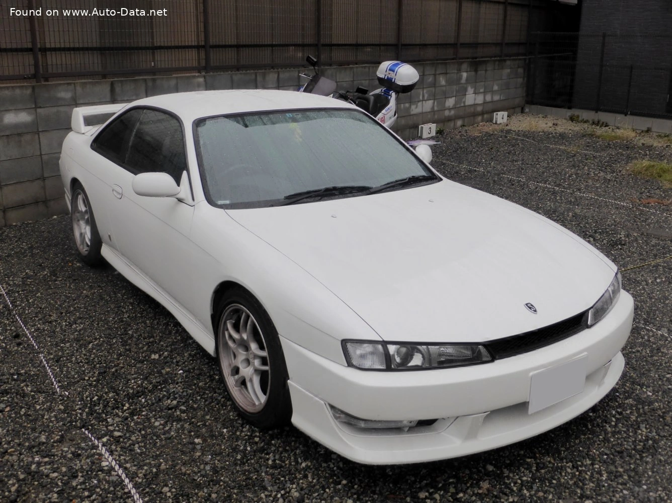 Nissan Silvia Silvia (S14)