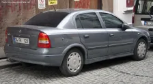 Opel 2.2 DTI (125 bg) (2002)