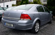 2007 Opel Astra 1.8i 16V (140 bg) Automatic 3