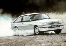 1982 Opel Manta 2.0 S (100 bg) 1