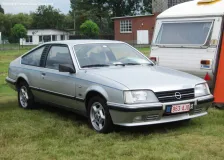 Opel 2.2 E (115 bg) Automatic (1983)