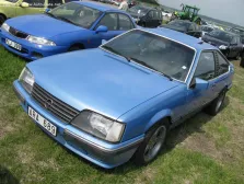 1983 Opel Monza 2.2 E (115 bg) Automatic 3