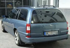 Opel 2.6 V6 (180 bg) Automatic (1999)