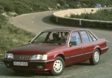 1981 Opel Senator 3.0i CAT (156 bg) Automatic 1