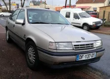 1988 Opel Vectra 2.0i CAT (115 bg) 4x4 3