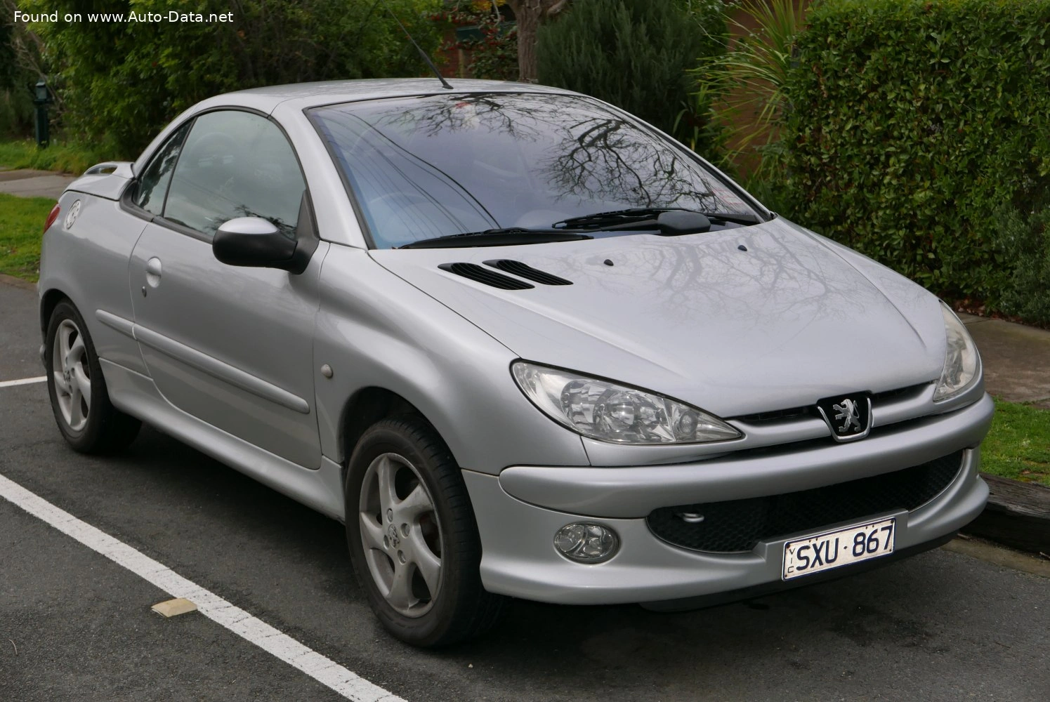 2000 Peugeot 206 1.6i (109 bg) Automatic