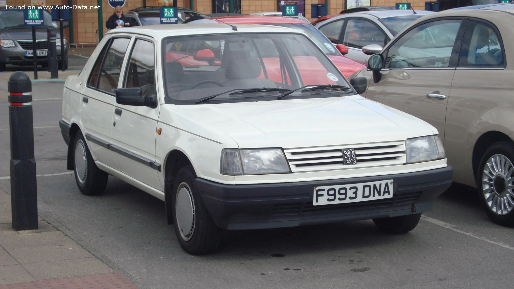 1985 Peugeot 309 1.6 (94 bg)