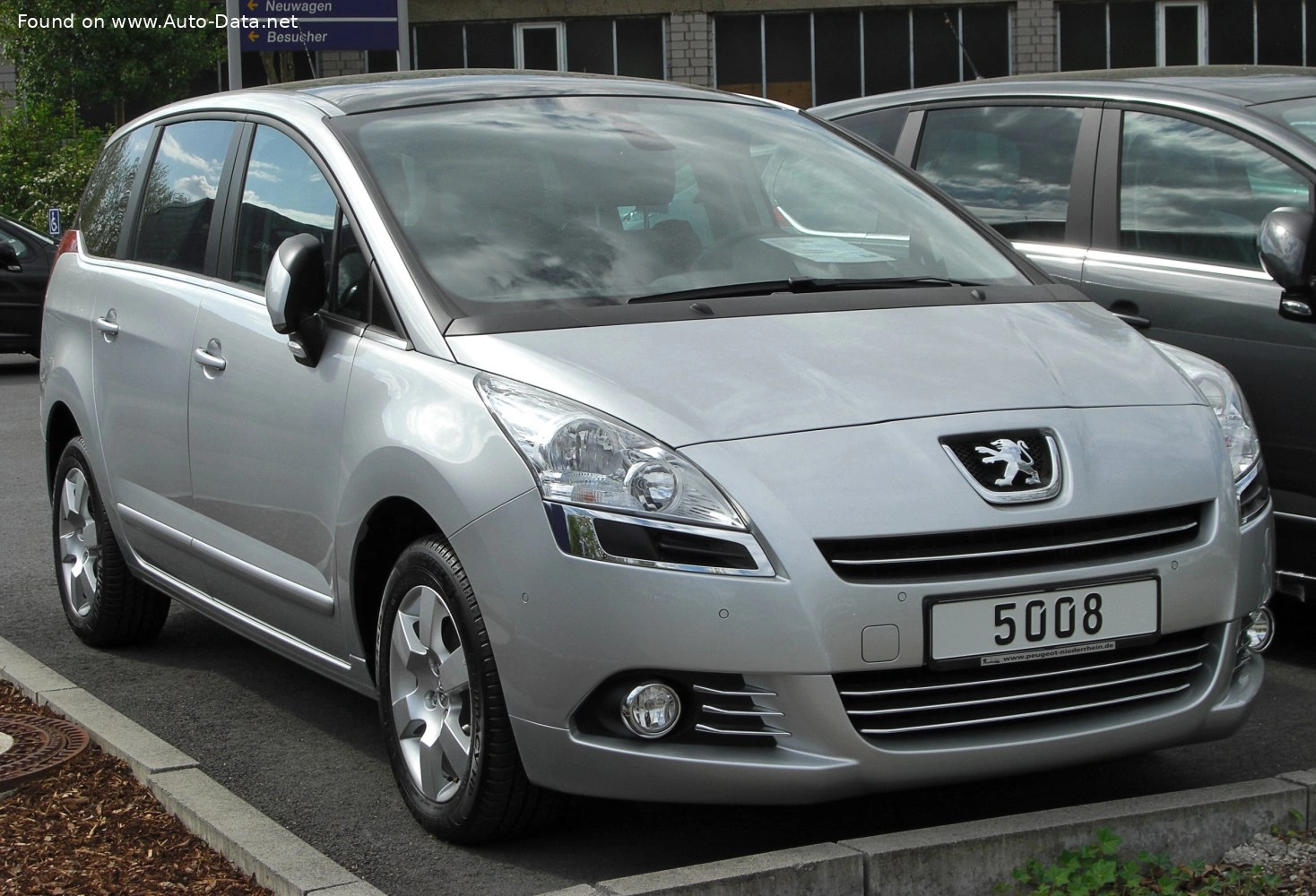 2009 Peugeot 5008 1.6 VTi (120 bg)