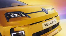 2024 Renault 5 40 kWh (122 bg) Electric 4