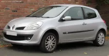 2005 Renault Clio 2.0 i 16V (138 bg) Automatic 1