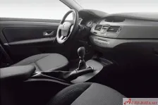Renault 2.0 dCi FAP (178 bg) (2007)
