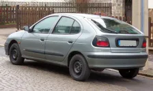Renault 2.0i (114 bg) Automatic (1996)