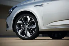 2016 Renault Megane RS Trophy 1.8 (300 bg) 6