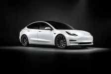 Tesla 60 kWh (325 bg) (2020)