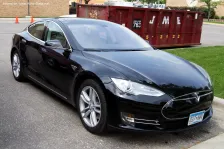 2012 Tesla Model S 70 70 kWh (315 bg) 7
