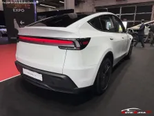 2025 Tesla Model Y 62.5 kWh (299 bg) 7