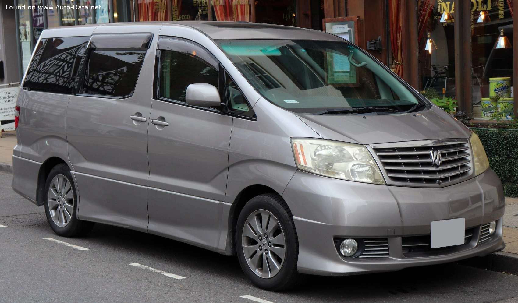 Toyota Alphard Alphard I