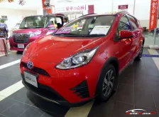 Toyota 1.5 (74 bg) e-CVT (2017)