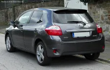 2010 Toyota Auris 2.2 D-CAT (177 bg) 4