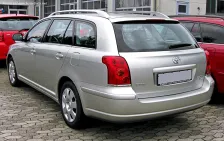 2003 Toyota Avensis 1.6 VVT-i (110 bg) 2