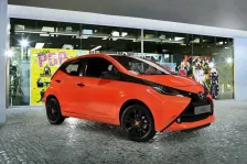 2014 Toyota Aygo 1.0 VVT-i (69 bg) Automatic 8