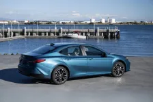 2023 Toyota Camry 2.5 (230 bg) Hybrid e-CVT 2