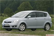 2007 Toyota Corolla Verso 2.2 D-4D (136 bg) 5