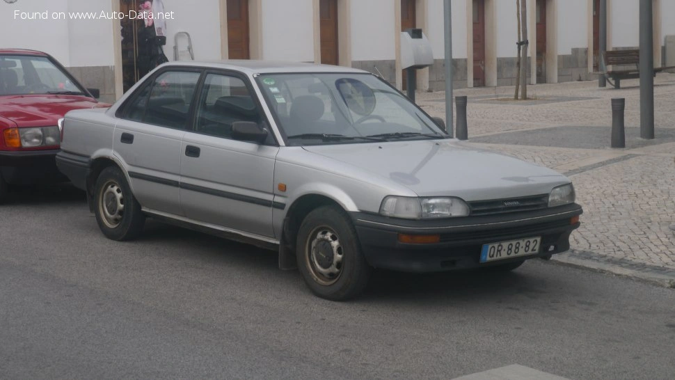 1987 Toyota Corolla 1.6 (AE92) (90 bg)