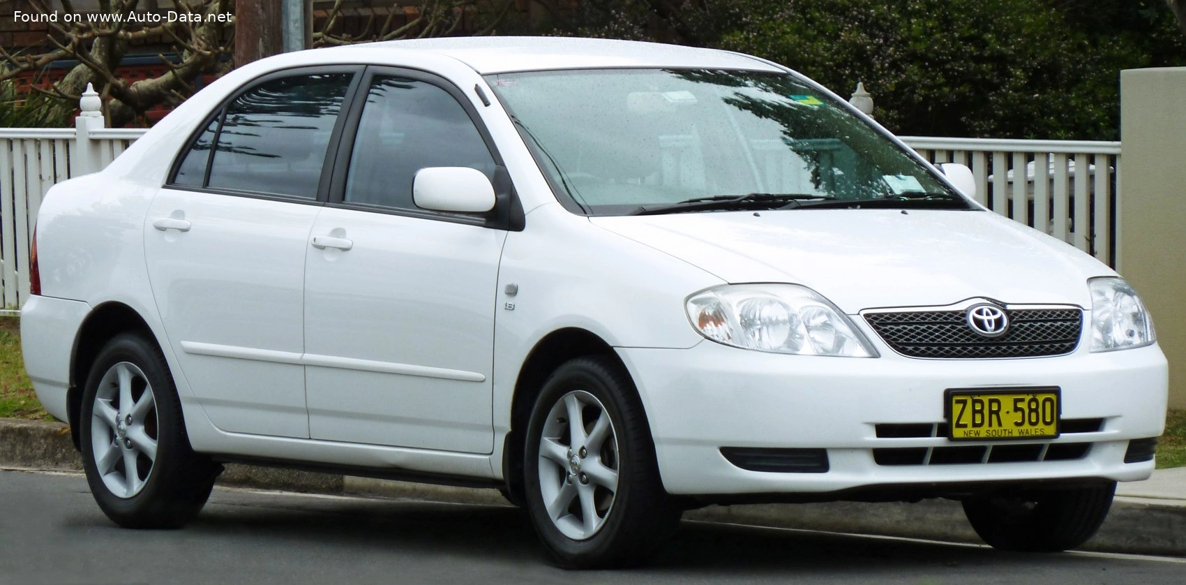 Toyota Corolla Corolla IX (E120, E130)