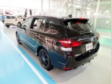 Toyota 1.8i (140 bg) CVT (2017)