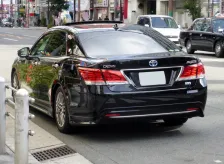 2013 Toyota Crown Majesta 3.5 V6 24V (292+200 bg) Hybrid e-CVT 2