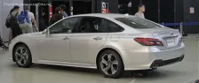 Toyota 2.5 (226 bg) Hybrid e-CVT (2018)