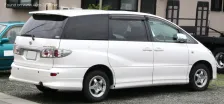 2000 Toyota Estima 2.4 (131+17+24 bg) Hybrid e-Four e-CVT 2