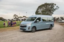 2019 Toyota HiAce 2.8 D-4D (163 bg) Automatic 3