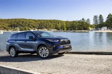2021 Toyota Kluger 2.5 (250 bg) Hybrid e-Four e-CVT 1