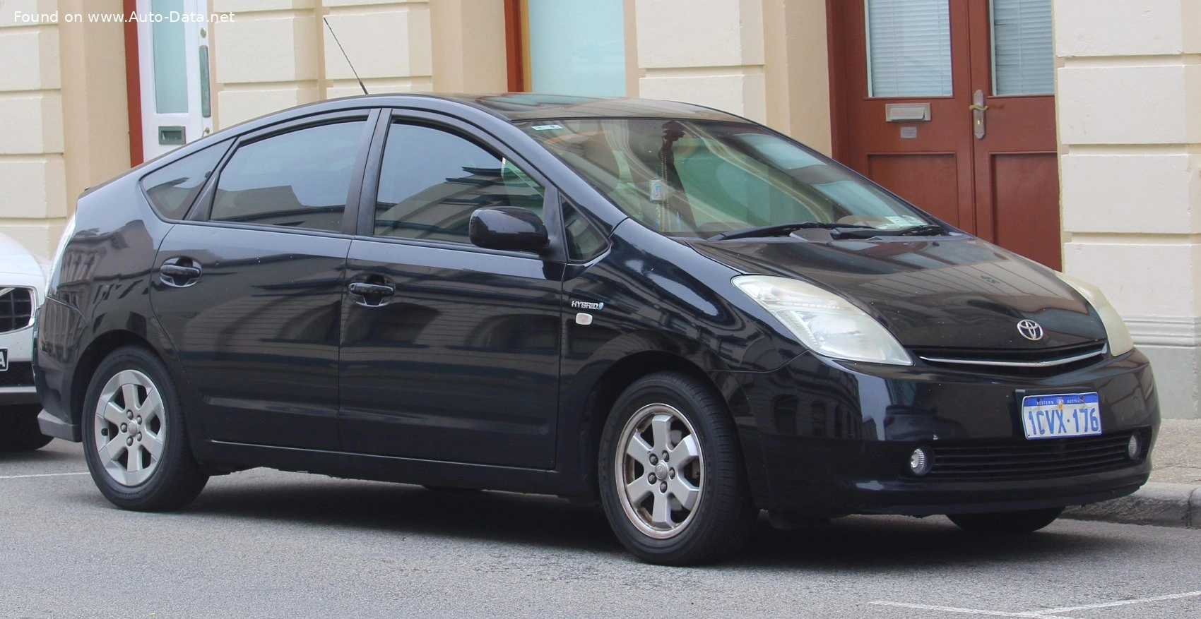 Toyota Prius Prius II (NHW20)