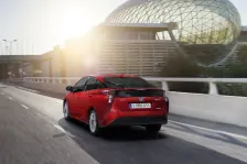 2015 Toyota Prius 1.8 VVT-I (122 bg) Hybrid e-CVT 7