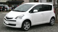 Toyota 1.5i 16V (110 bg) (2005)