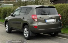 Toyota 2.0 VVT-i (158 bg) 4WD (2010)