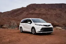 2020 Toyota Sienna 2.5 (245 bg) Hybrid E-Four e-CVT 2