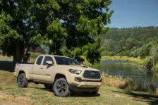 2015 Toyota Tacoma 2.7 (159 bg) 4WD 2