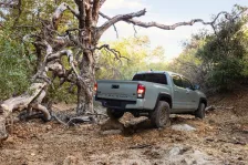 2020 Toyota Tacoma 2.7 4CYL (159 bg) ECT-i 3
