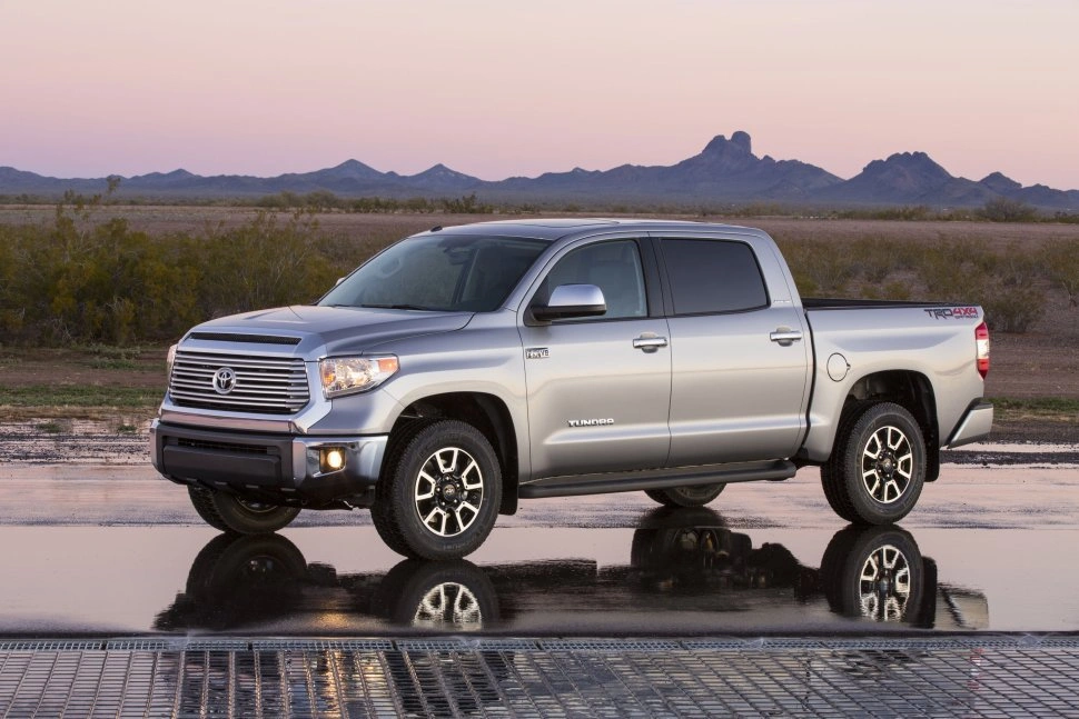 2013 Toyota Tundra 4.6 V8 32V (310 bg) Automatic