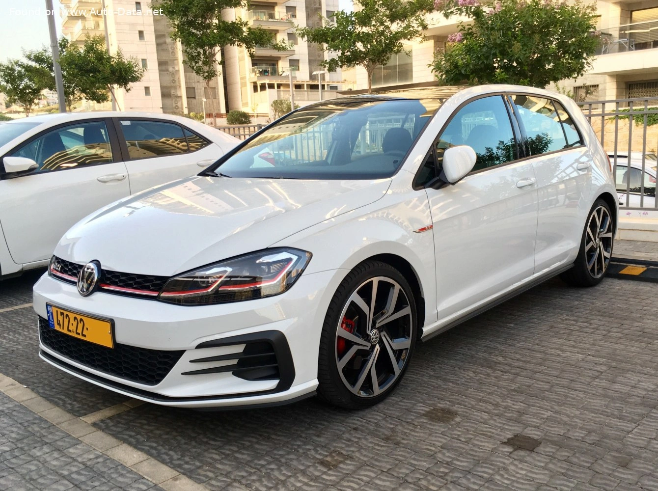 2017 Volkswagen Golf GTI 2.0 TSI (220 bg) DSG
