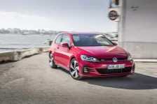 2017 Volkswagen Golf GTI Performance 2.0 TSI (245 bg) 6
